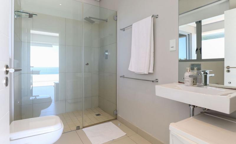 5 Bedroom Property for Sale in Camps Bay Western Cape